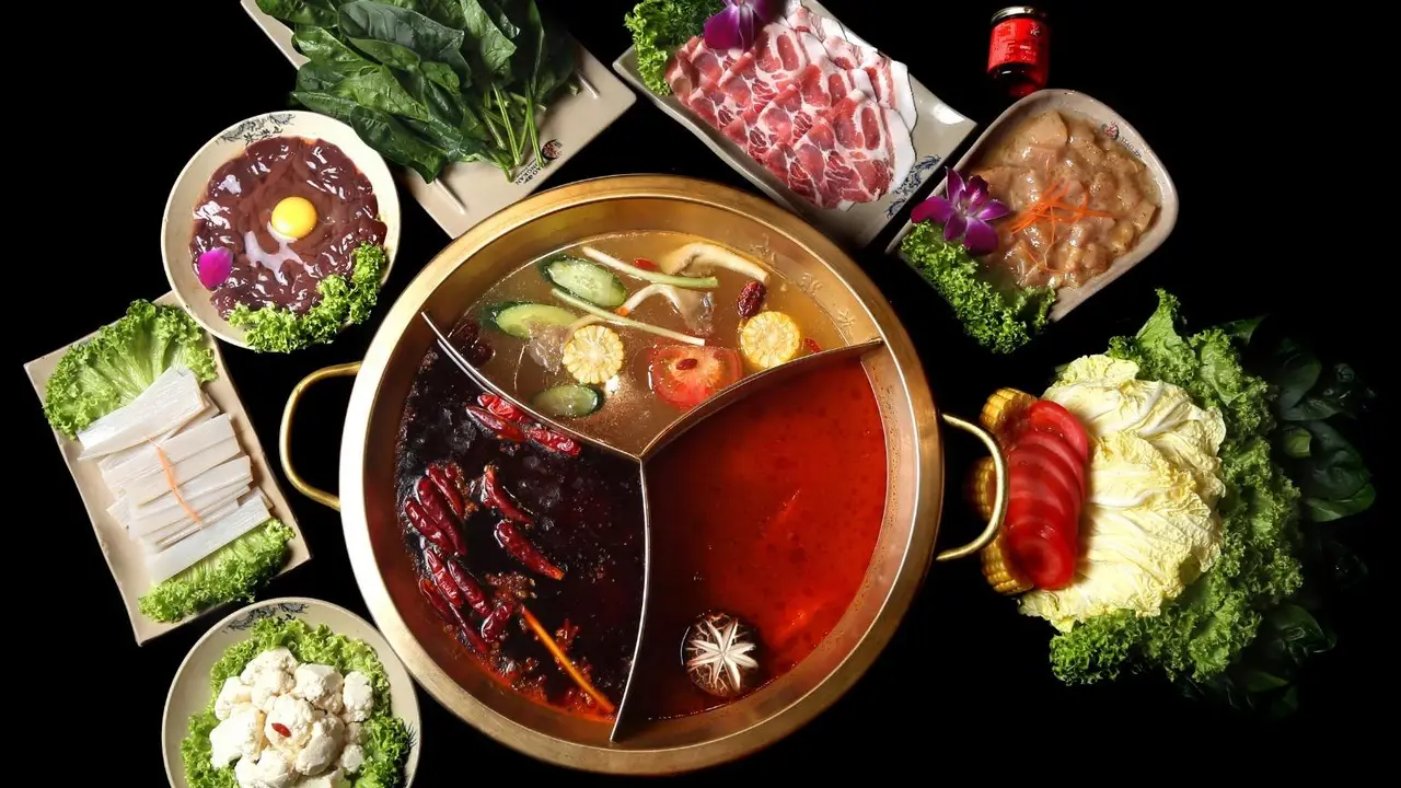 Xiao Long Kan Hotpot 小龙坎火锅 - Chinatown, Singapore, 