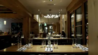 Una foto del restaurante Fall Line Kitchen and Cocktails