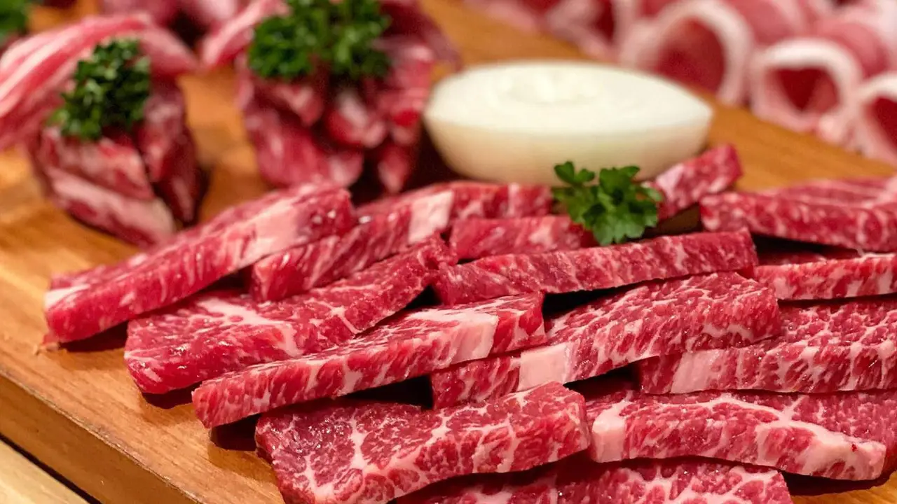 Baekjeong Korean BBQ House(Richmond Road), Calgary, AB