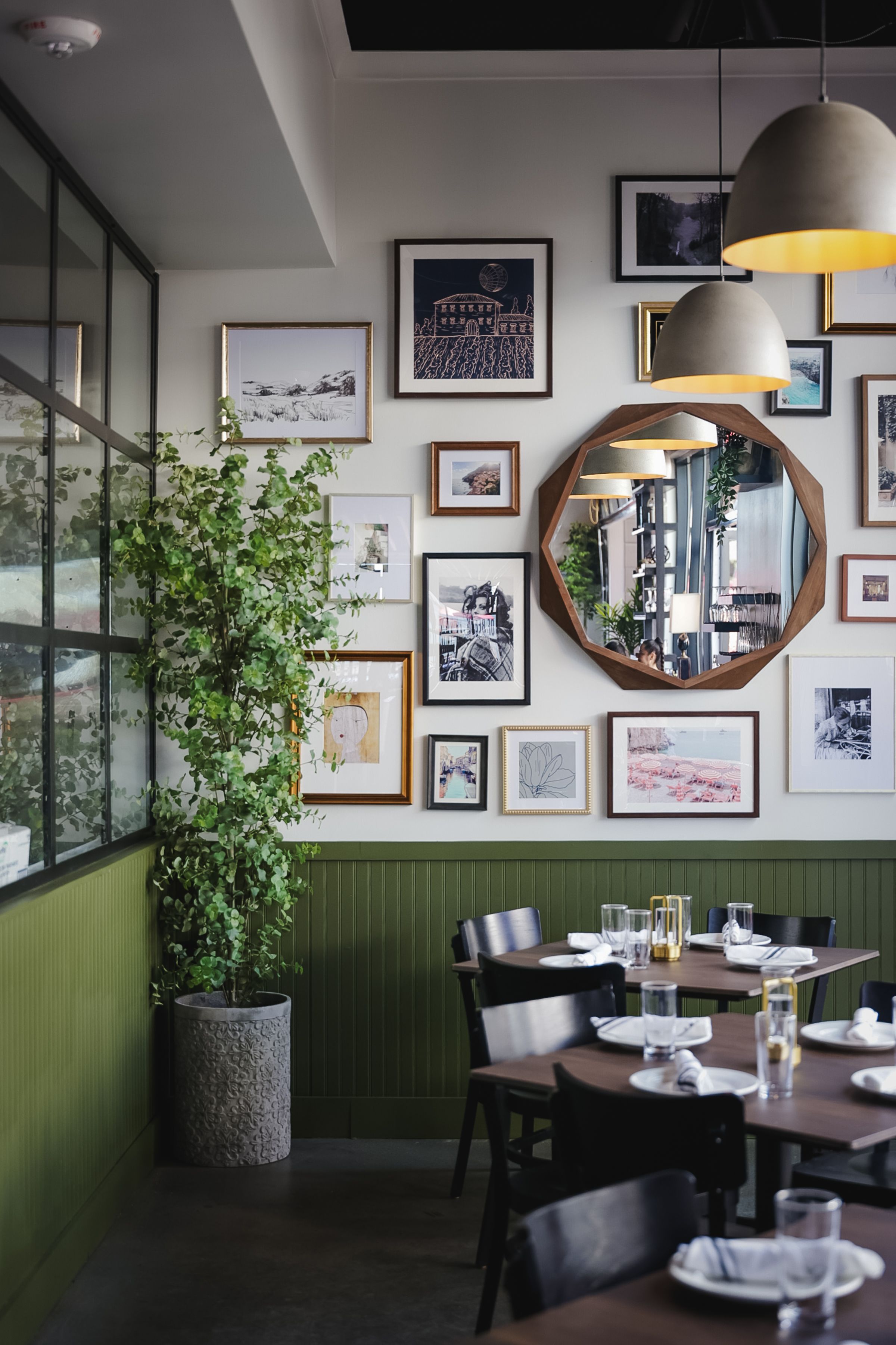 Marino's Italian Kitchen and Bar interior