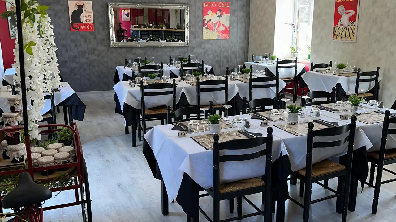 Bonnie's Bistro, Bar & Salon de Thé, Coussac-Bonneval, Nouvelle-Aquitaine
