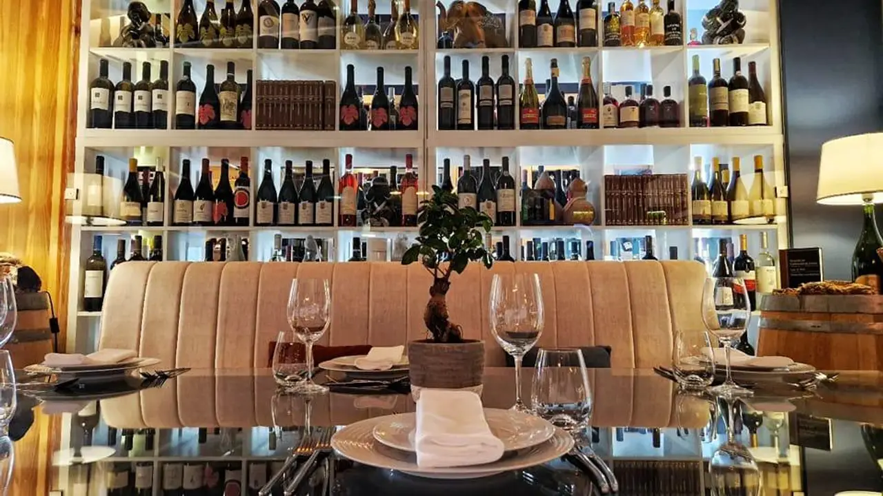 GA.RE. - Garrafeira & Restaurante, Vila Real, VR