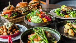 Una foto del restaurante Out of Bounds