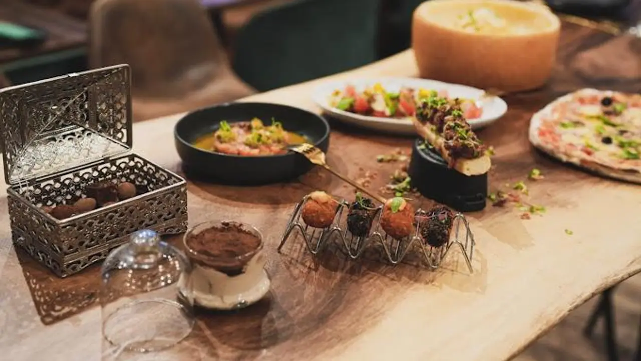 Kaprixo Restaurant, Esplugues de Llobregat, CT