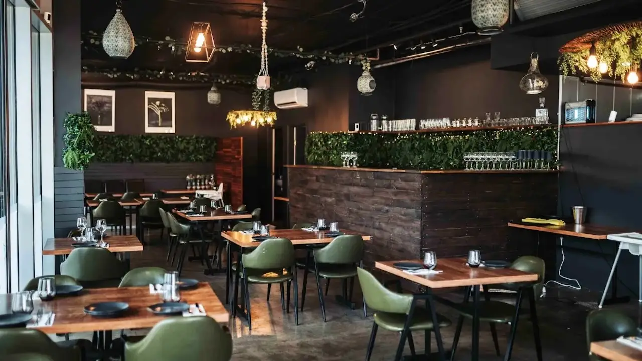 The Poet ( INDIAN CUISINE) AU-ACT Griffith