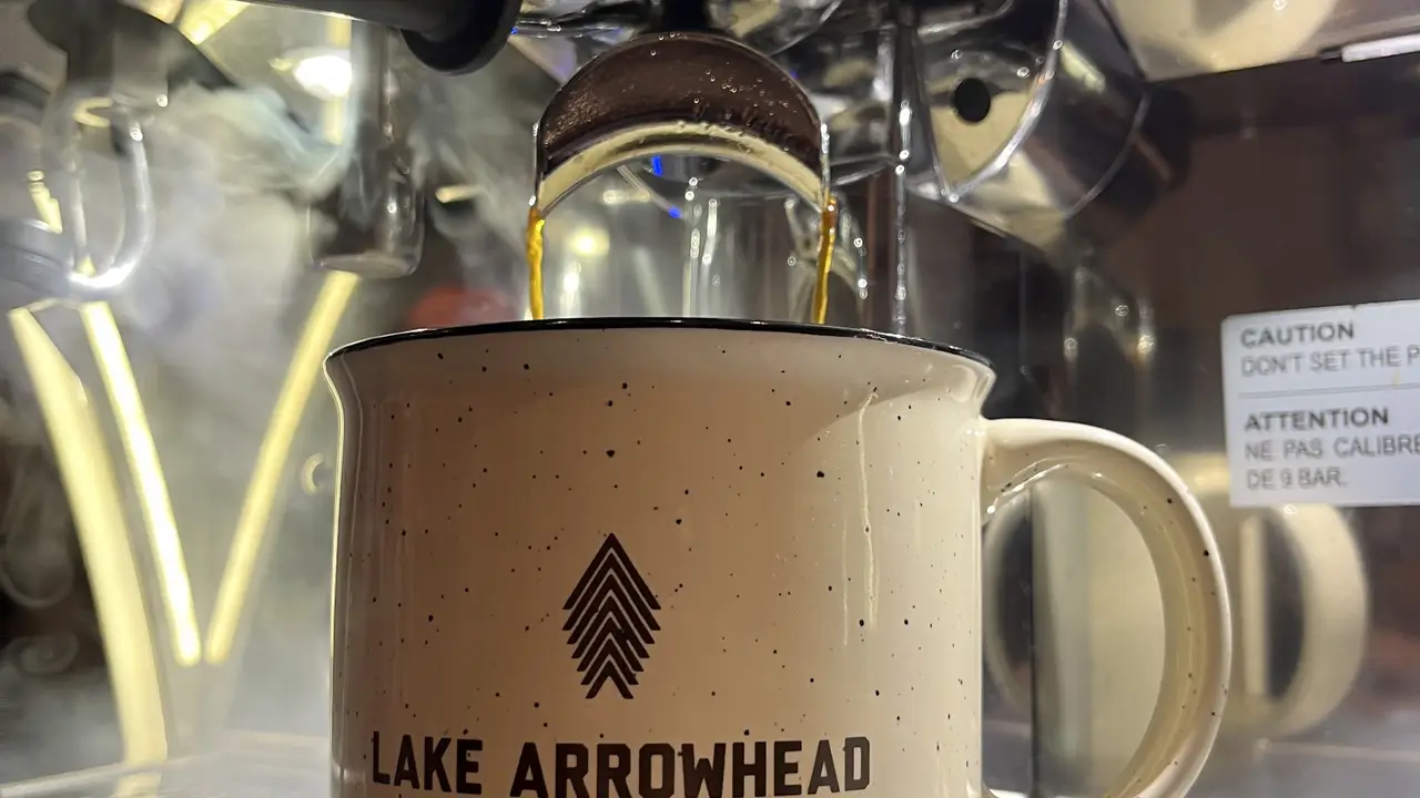 Aroma's Coffee Shop, Lake Arrowhead, CA