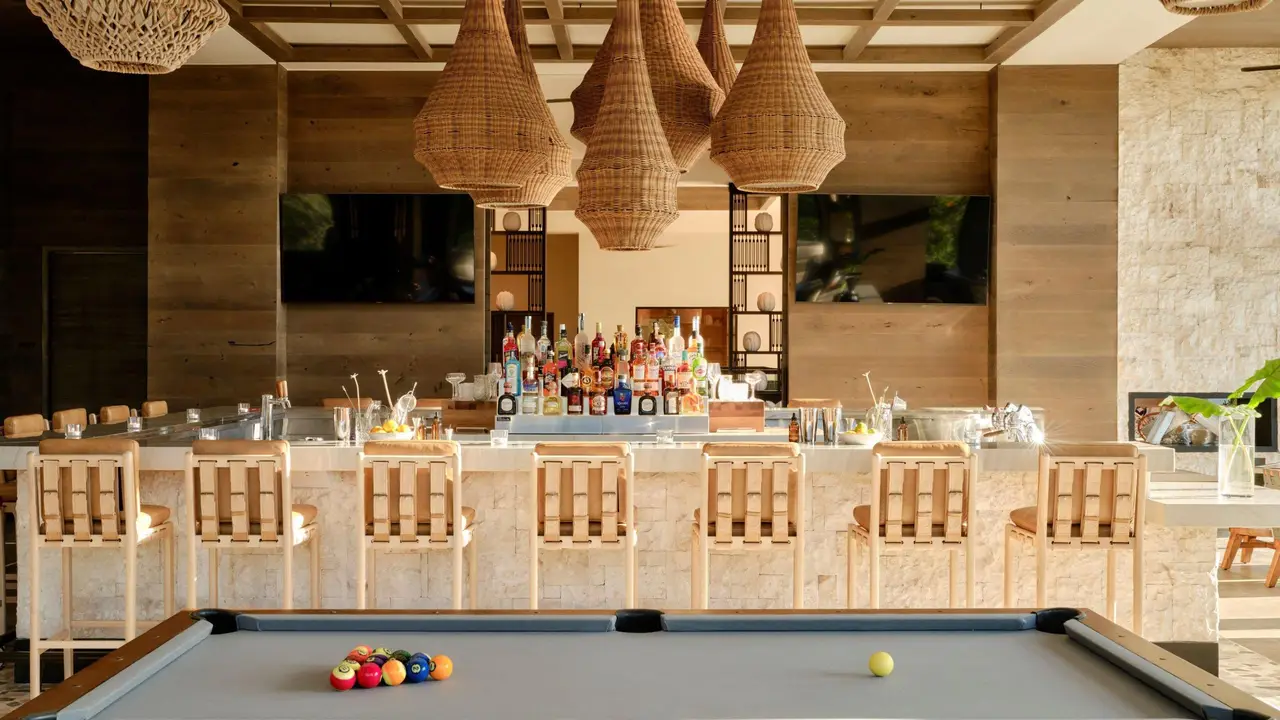 Vos Café & Bar, Roatan, Bay Islands