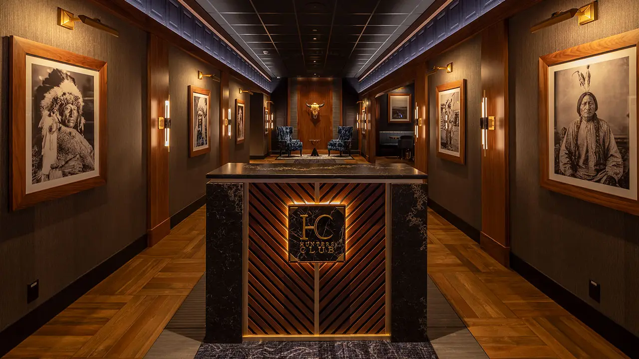 Hunters Club - Prairie Knights Casino, Fort Yates, ND