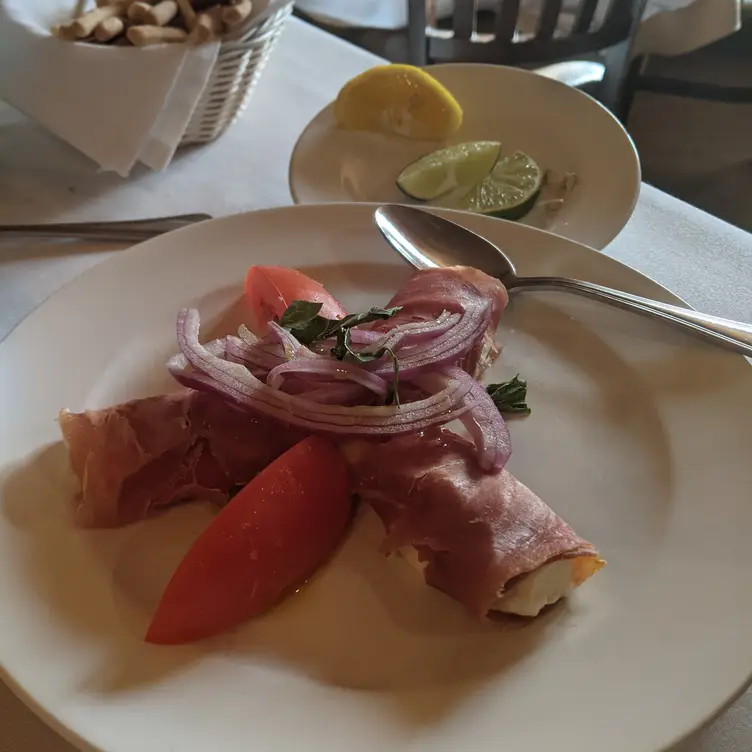 La Ginestra - NY, Glen Cove, NY