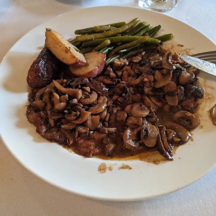 La Ginestra - NY, Glen Cove, NY