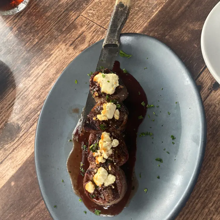 Samantha's Tap Room & Wood Grill, Little Rock, AR