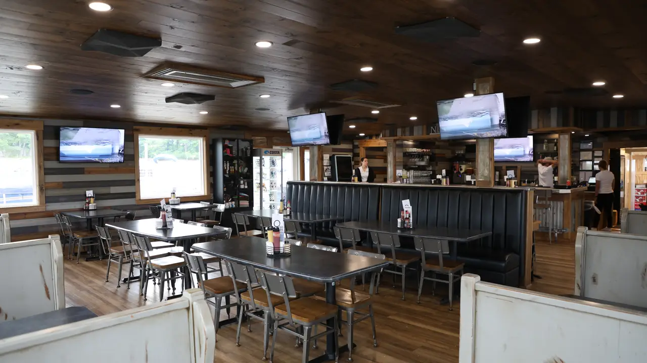 NorthEnd Pub & Grill, Sullivan, IL