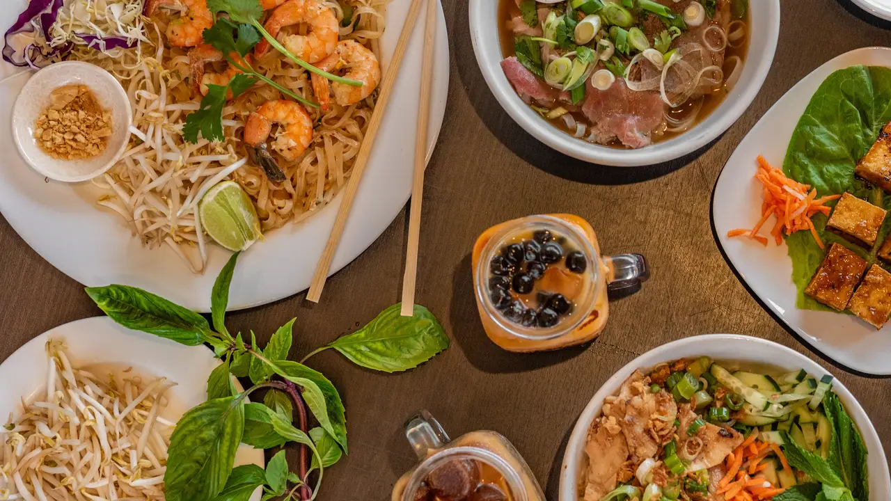 3 Miền Vietnamese Kitchen, Sunrise, FL