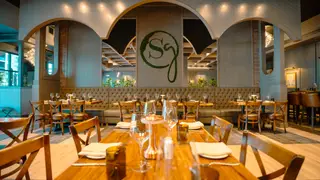 Una foto del restaurante Smashing Grapes - Columbia