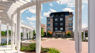 A photo of Alter Brewing + Kitchen - St. Charles restaurant