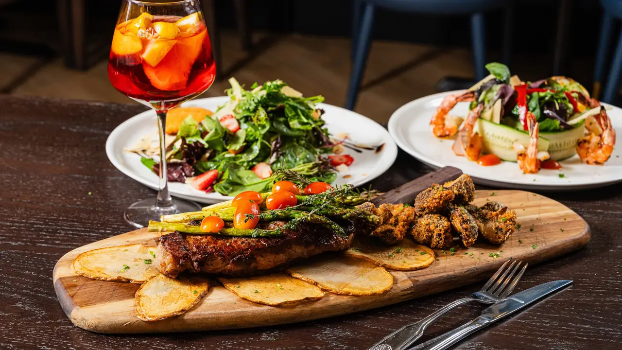Fresh Italian cuisine served in cozy ambiance. - Cibo Cucina Italiana, Plano, TX