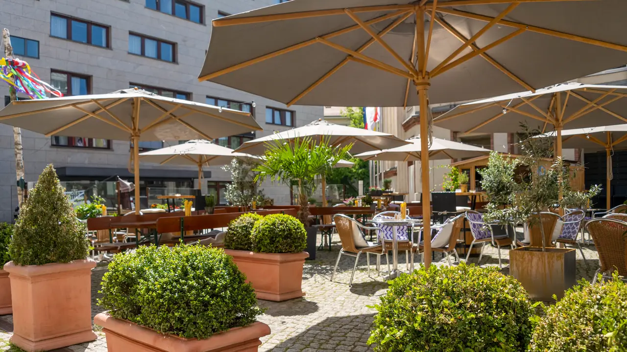 ruhig | lauschig | entspannt - mitten in Mitte - Aquino Sommergarten, Berlin, BE