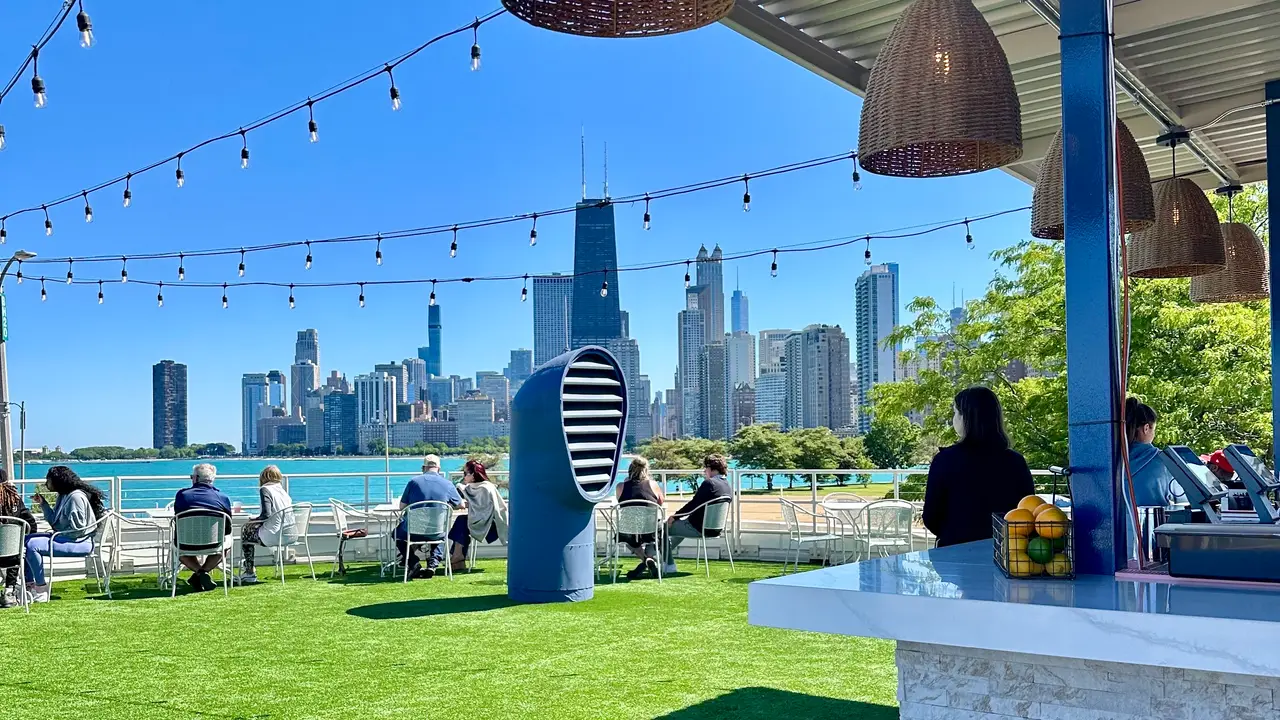 Castaways Beach Club, Chicago, IL