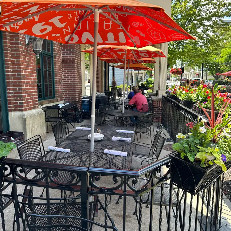 Francesca's Fortunato, Frankfort, IL