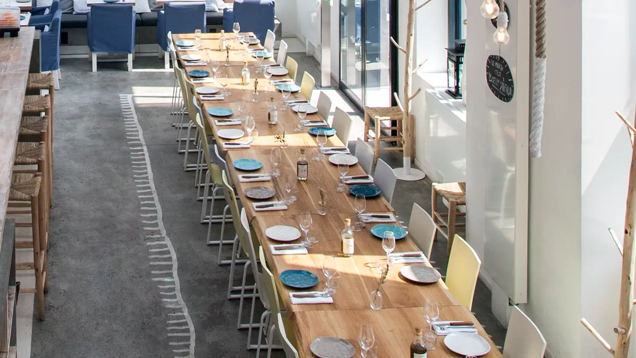 salle du restaurant - Yaya Saint-Ouen, Saint-Ouen-sur-Seine, Ile-de-France