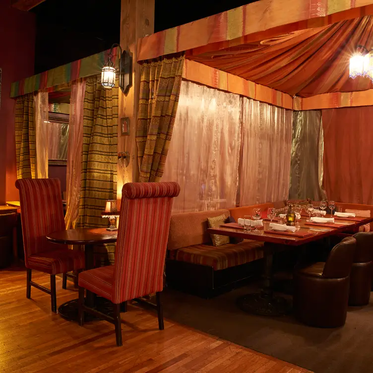 The Sultan's Tent, Toronto, ON