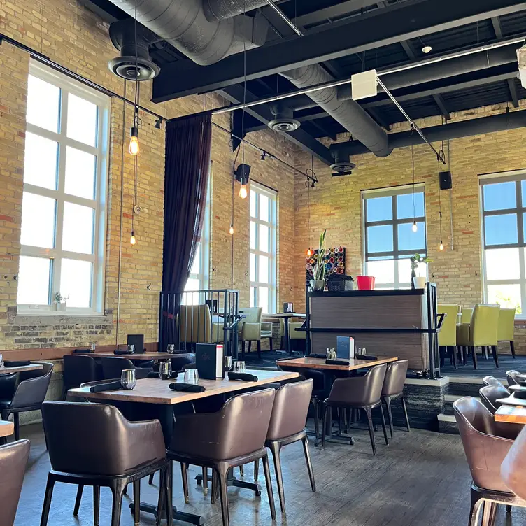 Cibo Waterfront Cafe, Winnipeg, MB