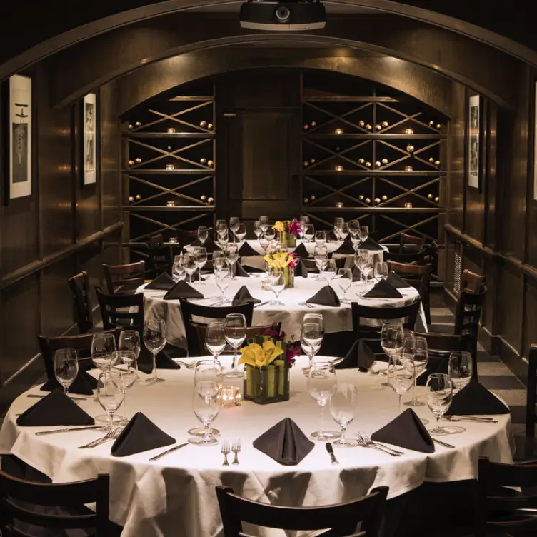 Nick & Sam's Steakhouse Restaurant - Dallas, TX | OpenTable Nick & Sam's Steakhouse Restaurant - Dallas, TX | OpenTable