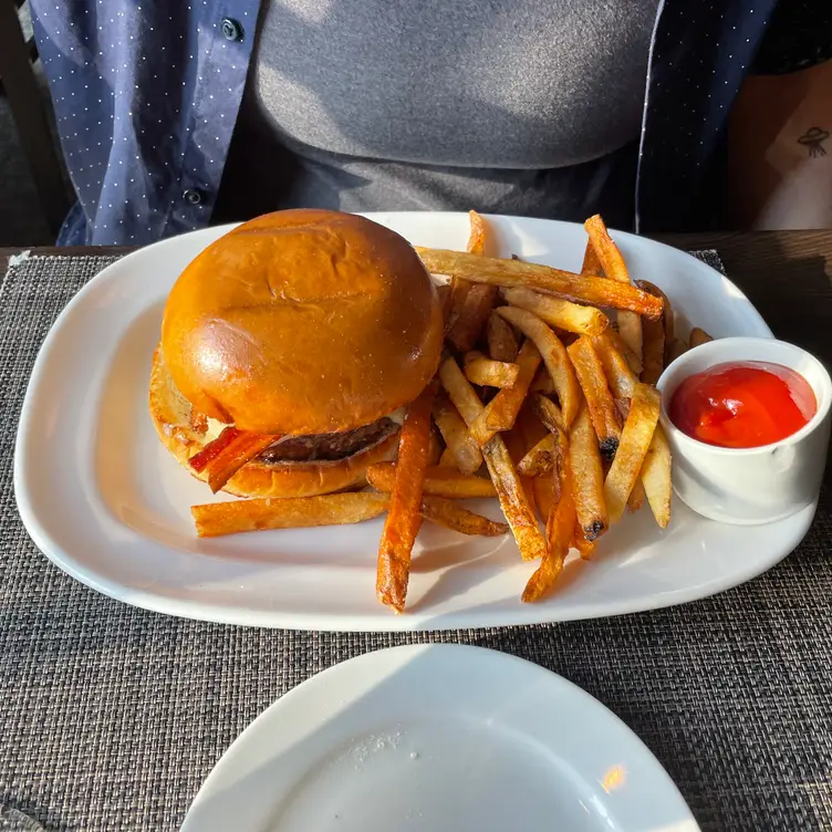 Aspen Restaurant, Old Saybrook, CT