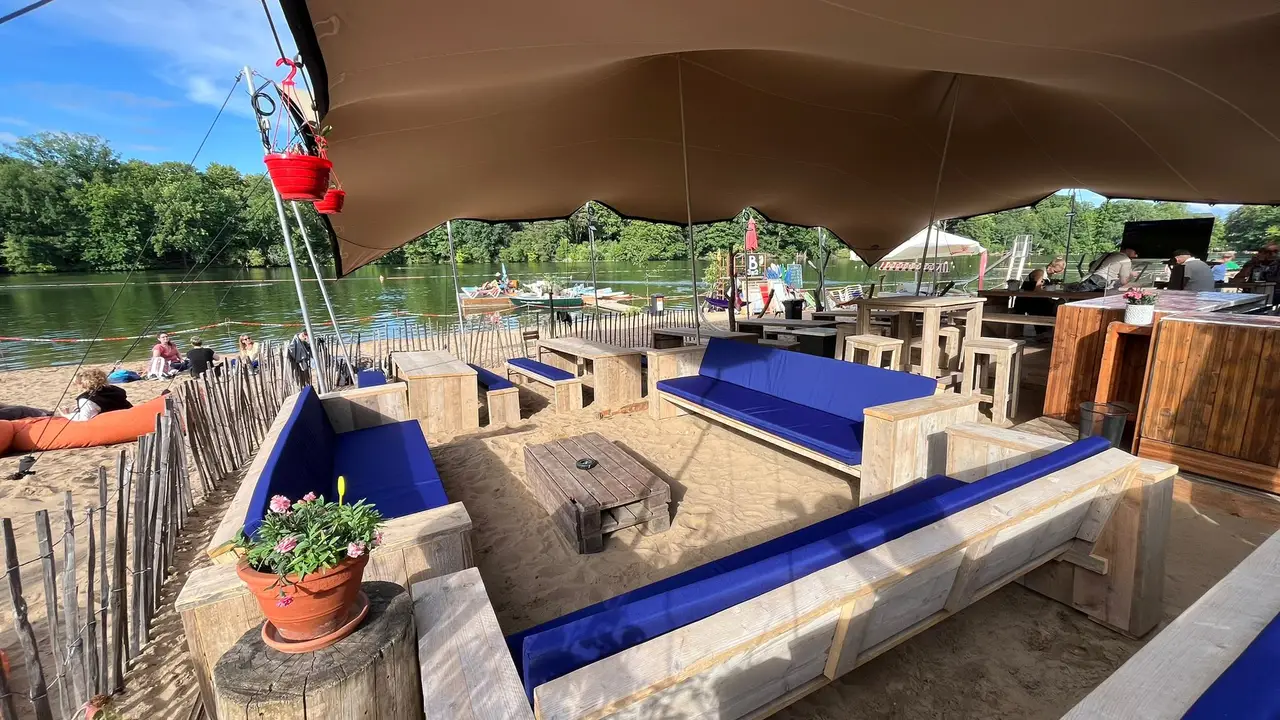 Beach Lounge & Restaurant im Strandbad Plötzensee, Berlin, BE
