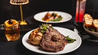 Una foto del restaurante Vernon's Speakeasy