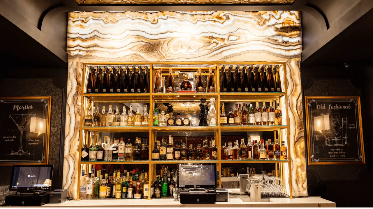NOMI Lounge, Northville, MI