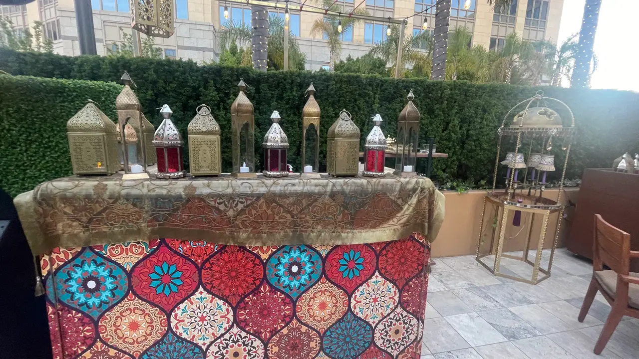 1001 Nights - Four Seasons Silicon Valley, East Palo Alto, CA