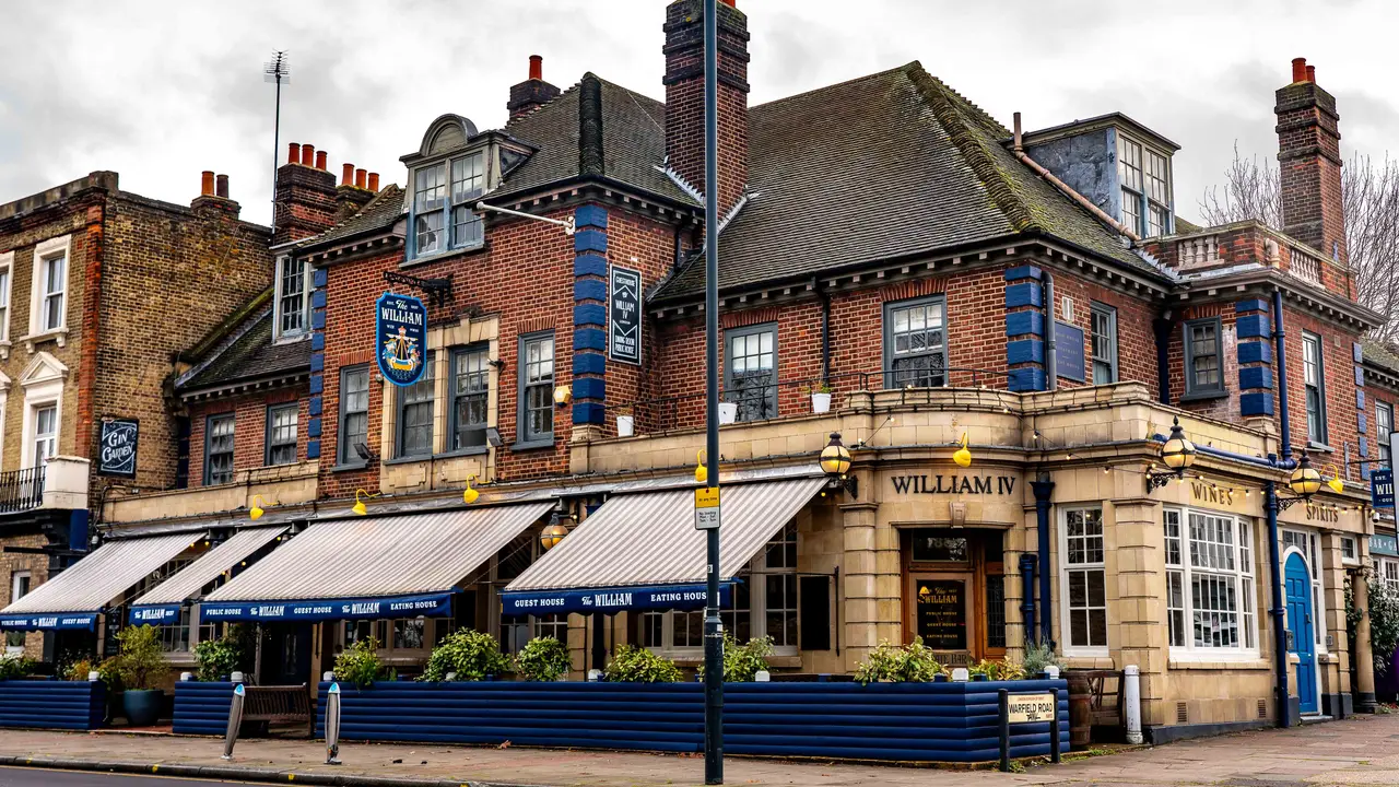 Vibrant pub in Kensal Green with eclectic menu. - The William, London, Greater London