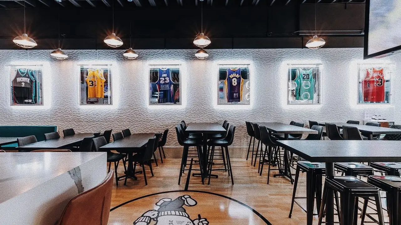 Courtside, Vancouver, BC