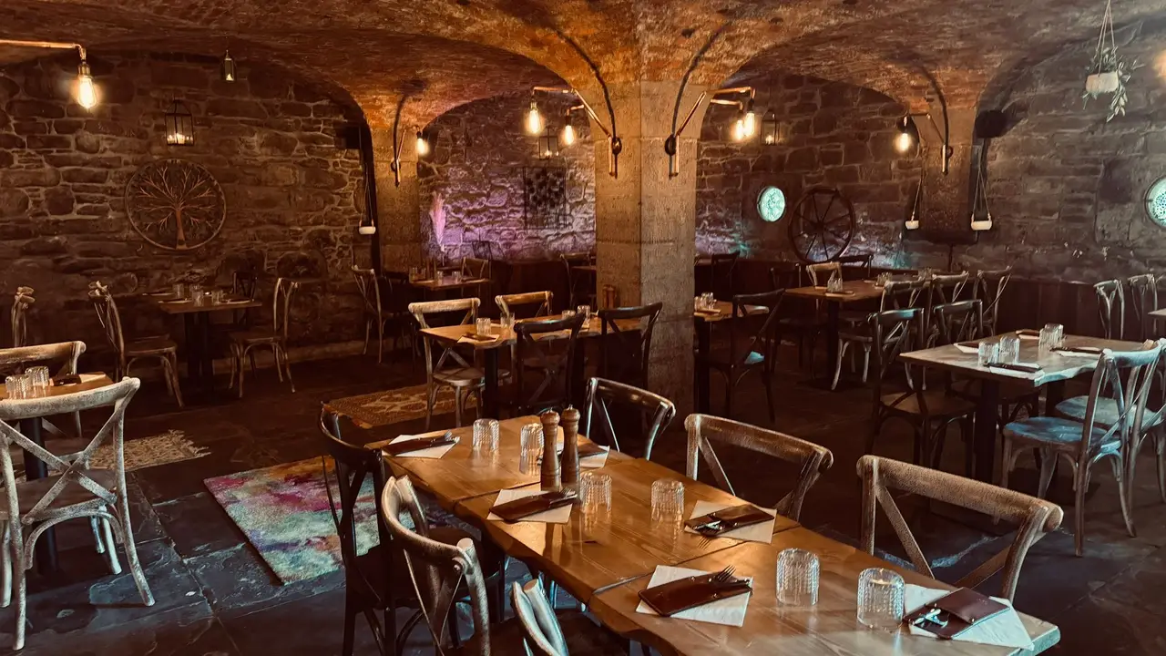 Experience dining like never before - Enzo, Perth, Perth