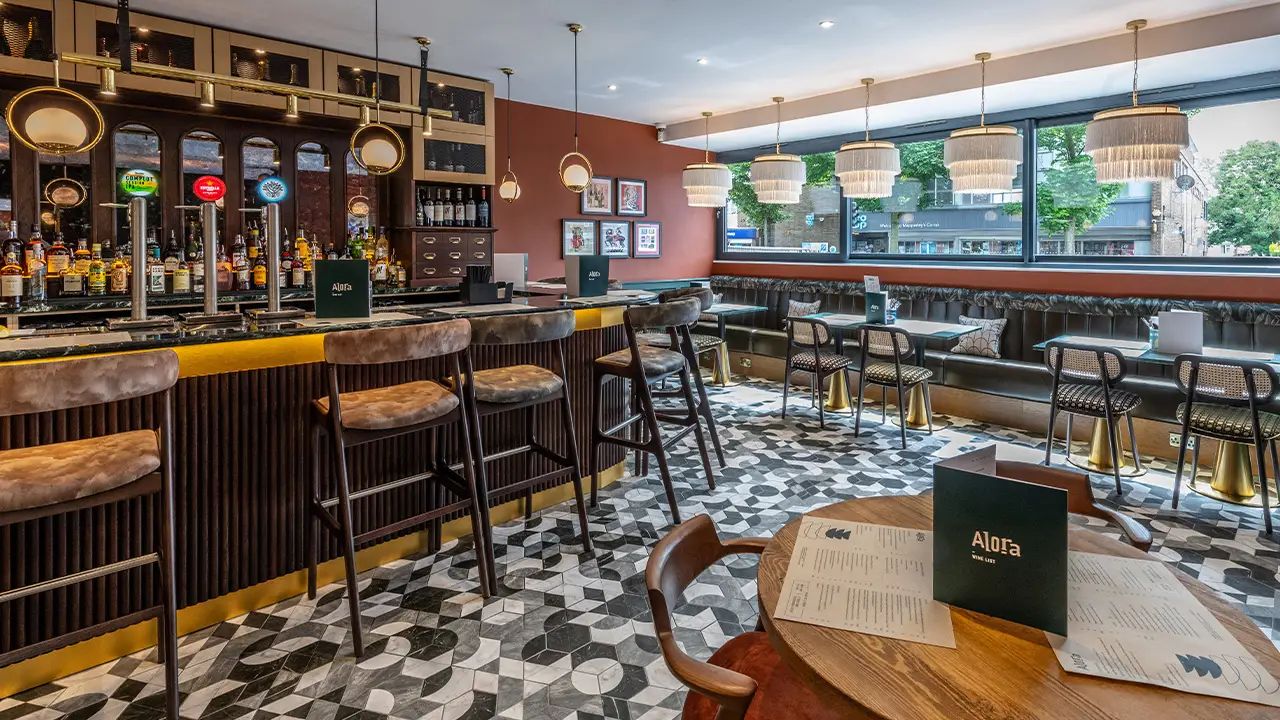 Tapas &amp; Small Plates, great Wine list &amp; Cocktails  - Alora Restaurant, Nottinghamshire, England