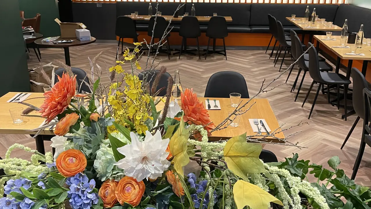 Overture Cafe & Restaurant, Camberwell, AU-VIC