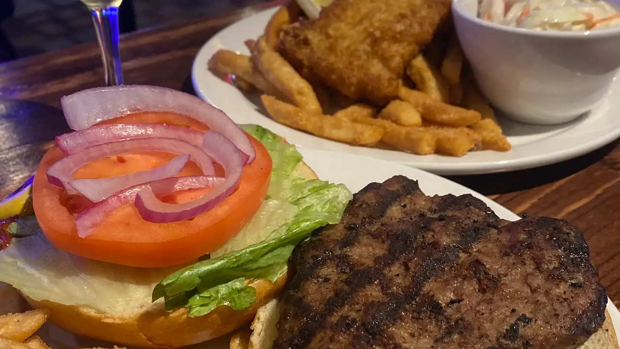 Burger and Fish and Chips - Getaway Restaurant -  Gateway Casinos Sault Ste. Marie, Sault Ste. Marie, ON