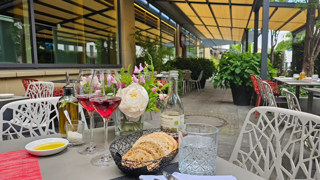 Sonnenterrasse Conti Restaurant - Conti Restaurant, München, BY