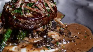Una foto del restaurante Derrick's Steakhouse