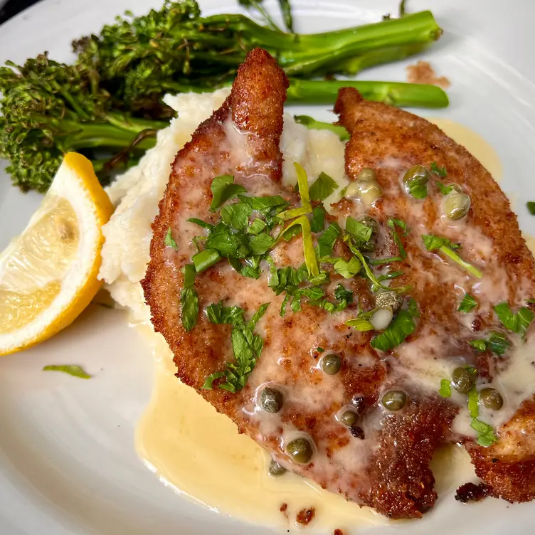 FIVE Restaurant Bistro, Edmonds, WA