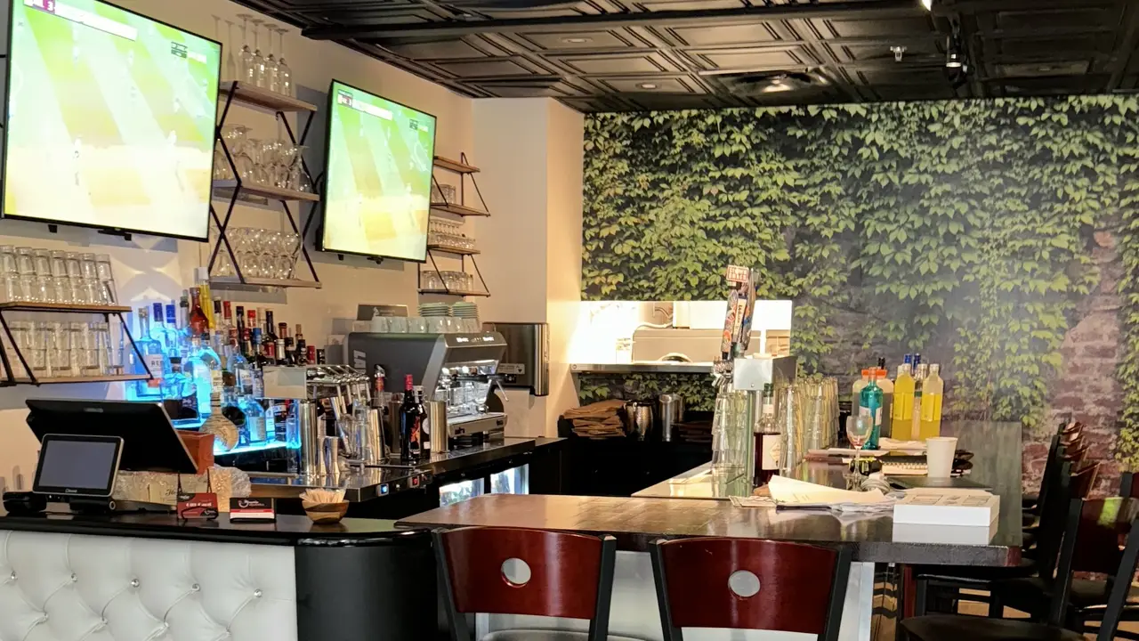 Roman Style Pizza and a full bar - Pizzeria Sportiva, Austin, TX