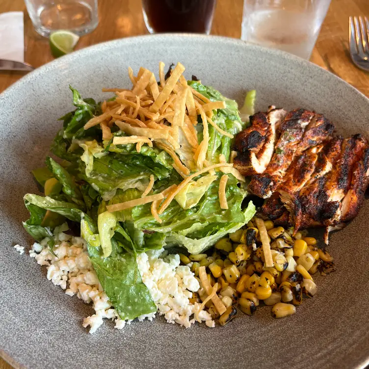 Earls Kitchen + Bar - Calgary Tin Palace, Calgary, AB