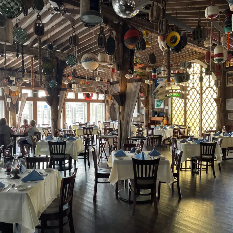Landfall Restaurant, Woods Hole, MA