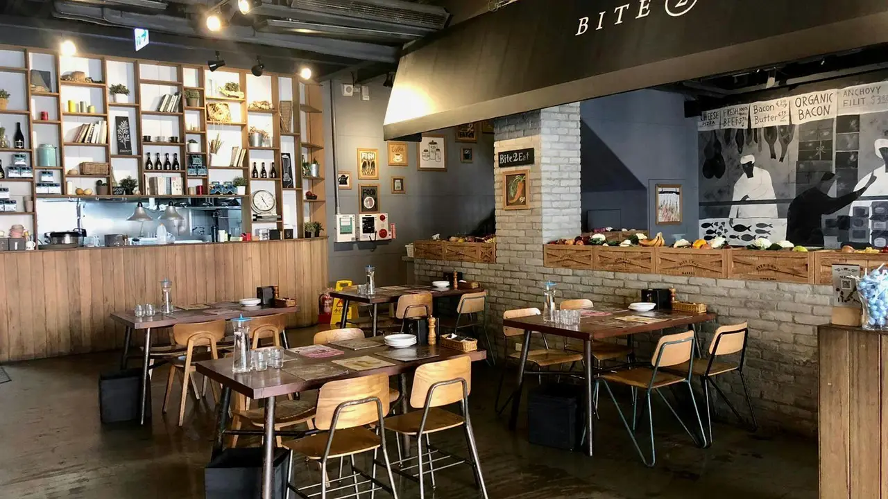 薄多義 義式手工披薩 高雄裕誠店, Kaohsiung City, KHH