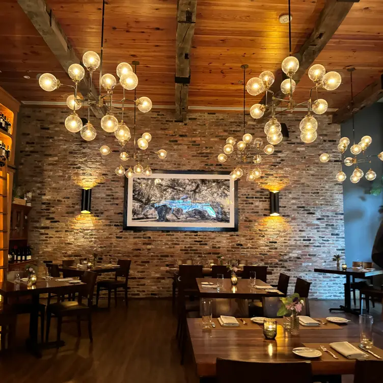 Oak Steakhouse - Raleigh, Raleigh, NC