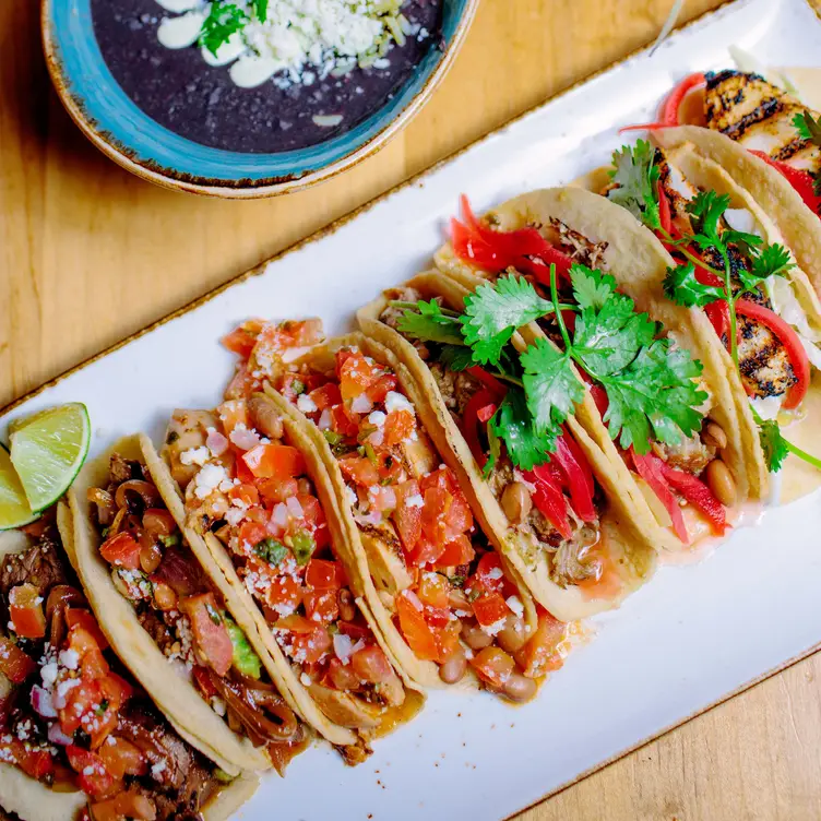 Tacos - Dos Caminos – Meatpacking, New York, NY