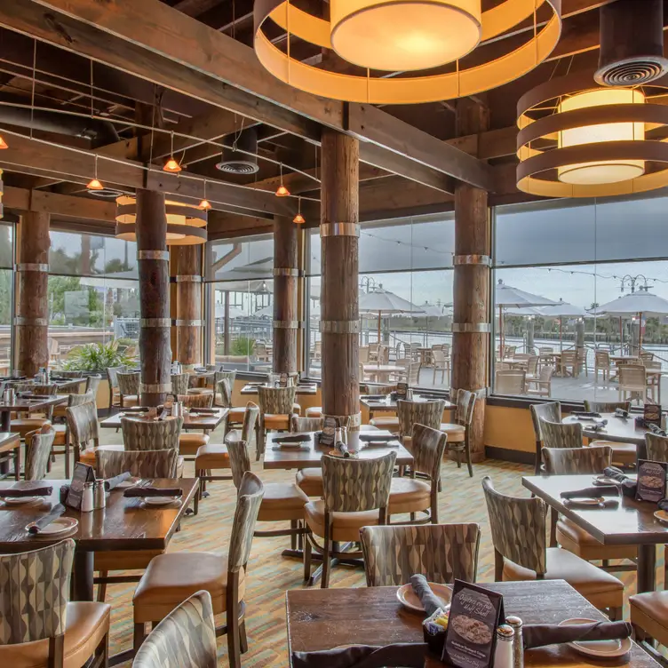 interior - The Flying Dutchman Restaurant & Oyster Bar, Kemah, TX