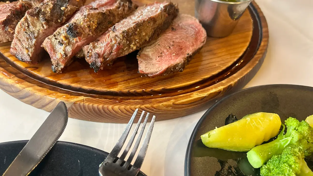 Primitivo Experience Steakhouse, Managua, Managua