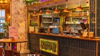Una foto del restaurante The Lazy Monkey Bar & Kitchen